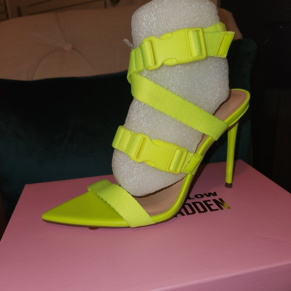 Winnie Harlow x Steve Madden 8.5